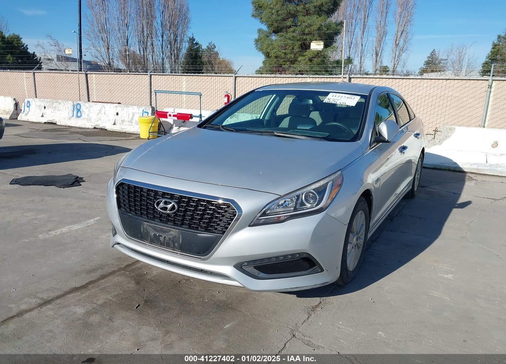 2016 HYUNDAI SONATA HYBRID SE VIN: KMHE24L12GA012677