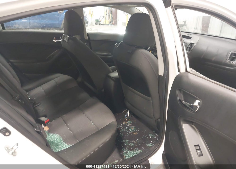 2014 KIA FORTE LX VIN: KNAFX4A67E5227399