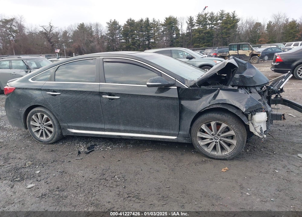 2017 HYUNDAI SONATA VIN: 5NPE34AFXHH438448