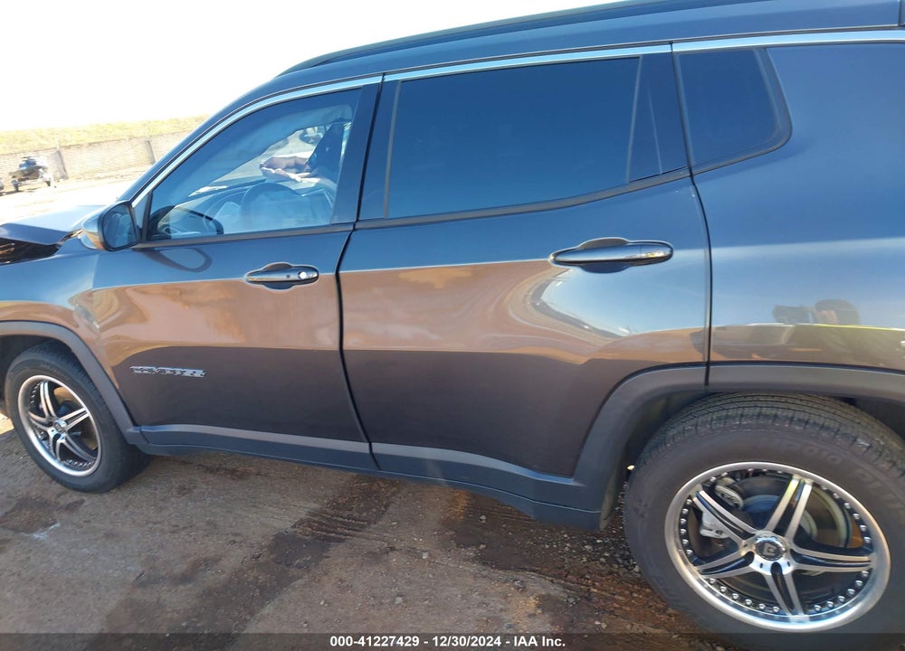 2018 JEEP COMPASS LATITUDE FWD VIN: 3C4NJCBB7JT137105