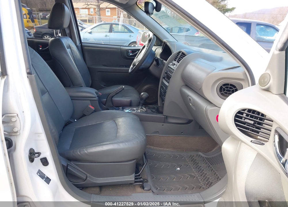 2003 HYUNDAI SANTA FE GLS/LX VIN: KM8SC73D83U379281