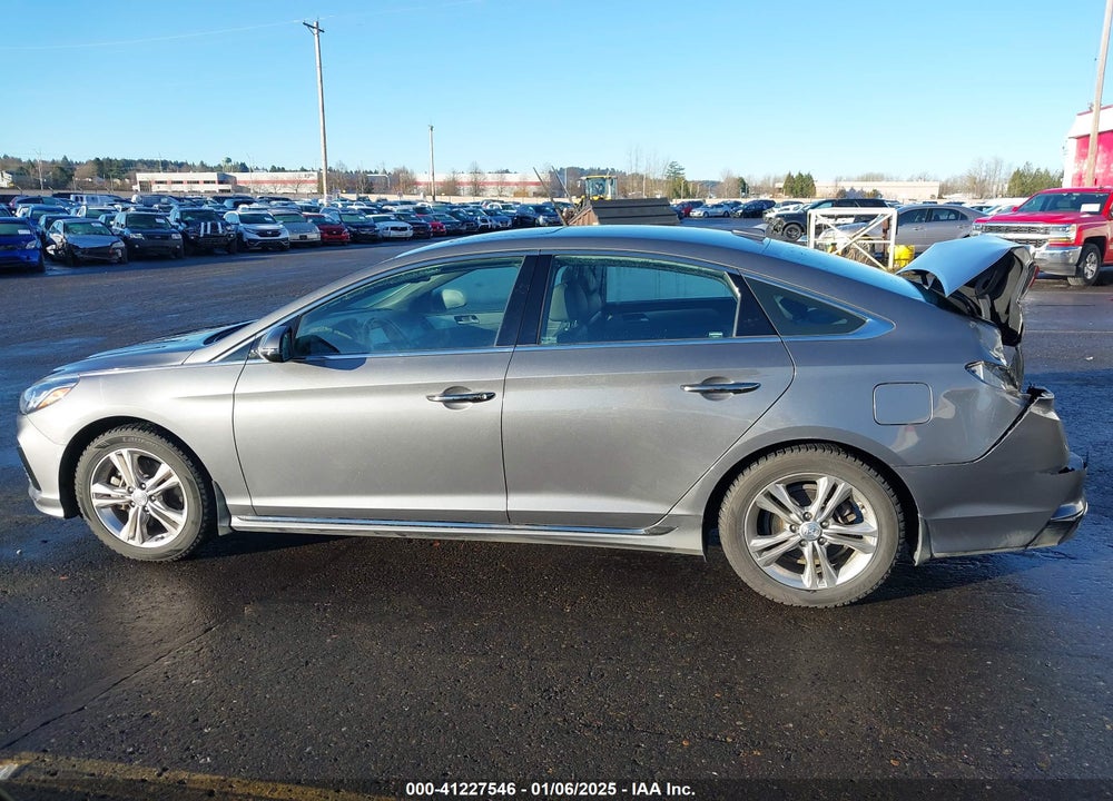 2019 HYUNDAI SONATA SPORT VIN: 5NPE34AFXKH800205