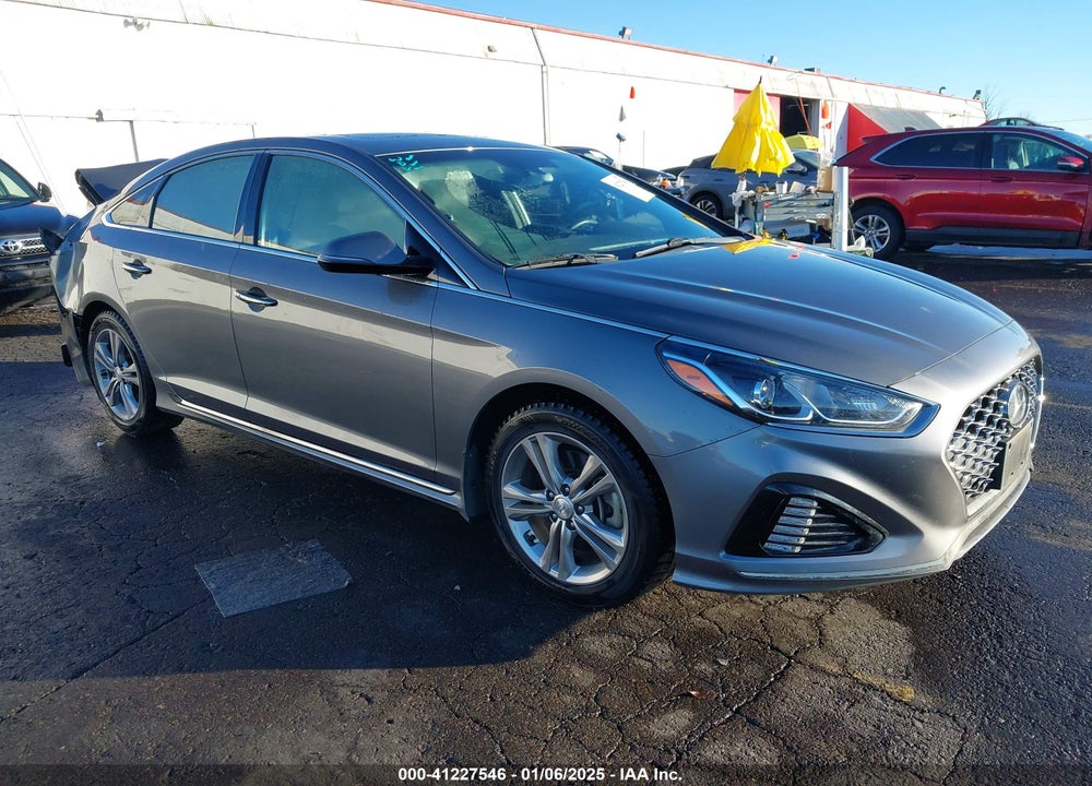 2019 HYUNDAI SONATA SPORT VIN: 5NPE34AFXKH800205