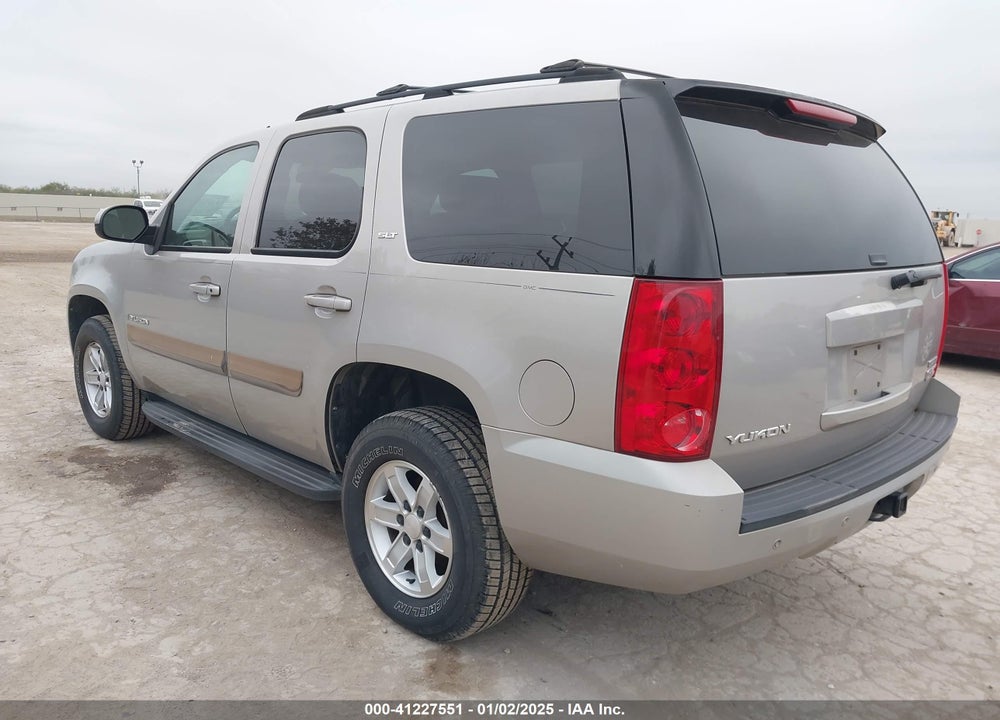 2007 GMC YUKON SLT VIN: 1GKFC13J67R129396