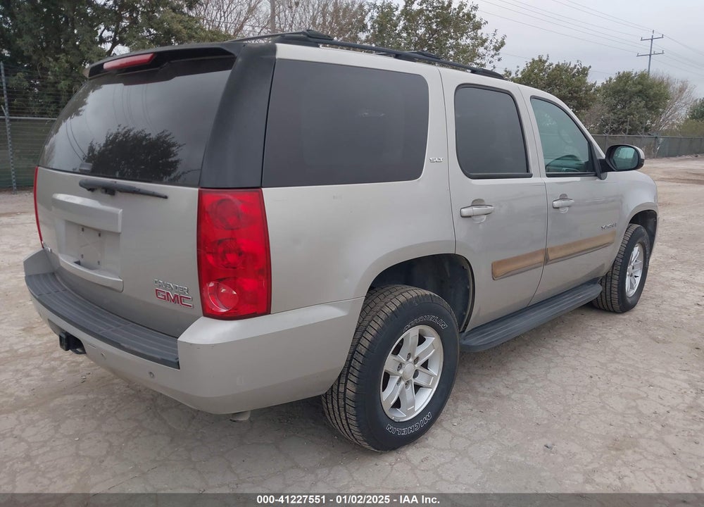 2007 GMC YUKON SLT VIN: 1GKFC13J67R129396