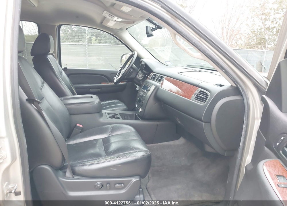 2007 GMC YUKON SLT VIN: 1GKFC13J67R129396
