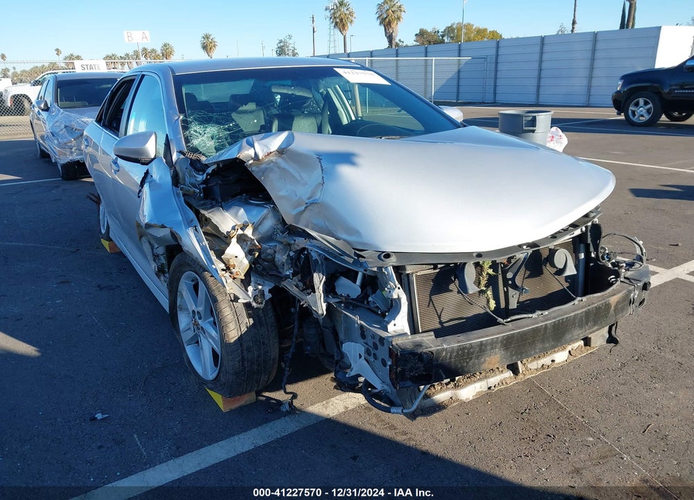 2014 TOYOTA CAMRY VIN: 4T1BF1FK1EU380774