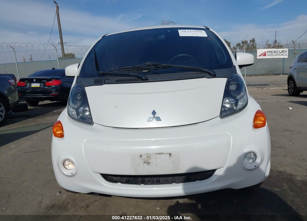 2014 MITSUBISHI I MIEV ES VIN: JA3215H44EU025122
