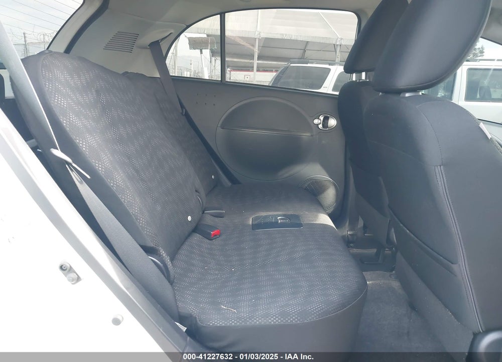2014 MITSUBISHI I MIEV ES VIN: JA3215H44EU025122