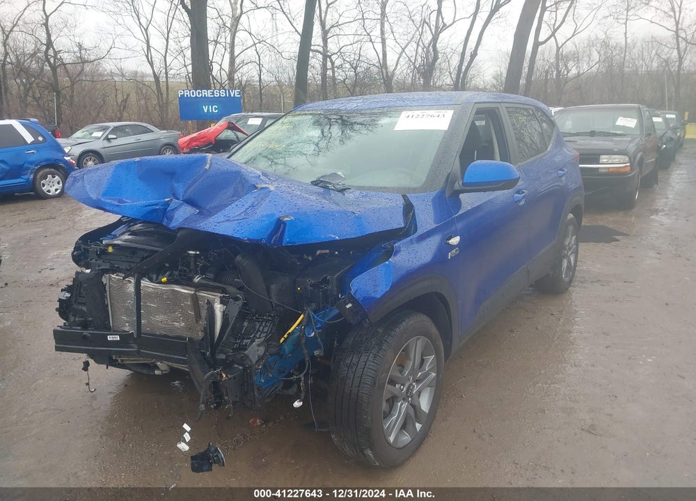 2021 KIA SELTOS LX VIN: KNDEPCAA1M7107940