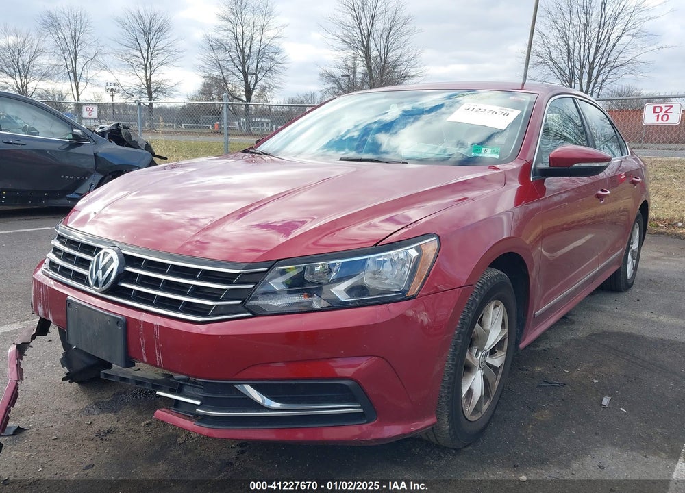 2016 VOLKSWAGEN PASSAT VIN: 1VWAT7A38GC011797