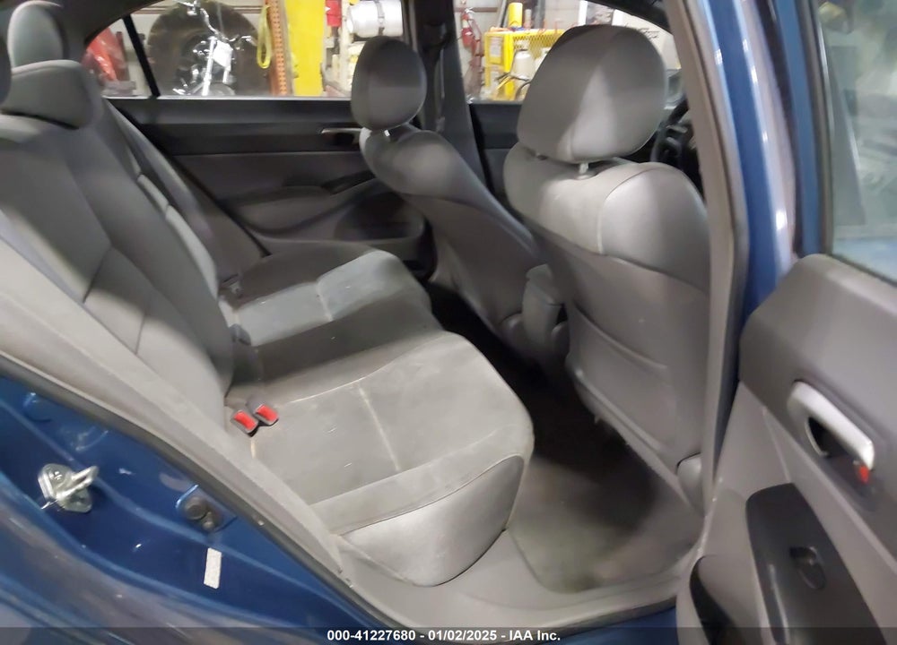 2007 HONDA CIVIC LX VIN: 1HGFA16547L134228