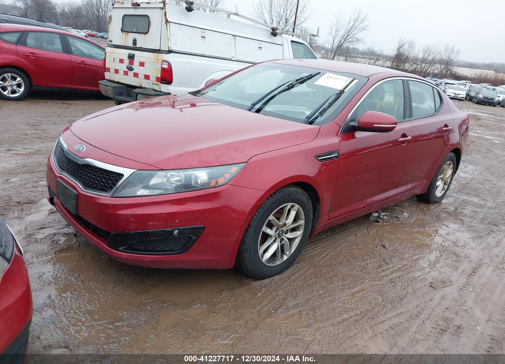 2011 KIA OPTIMA VIN: KNAGM4A70B5137402