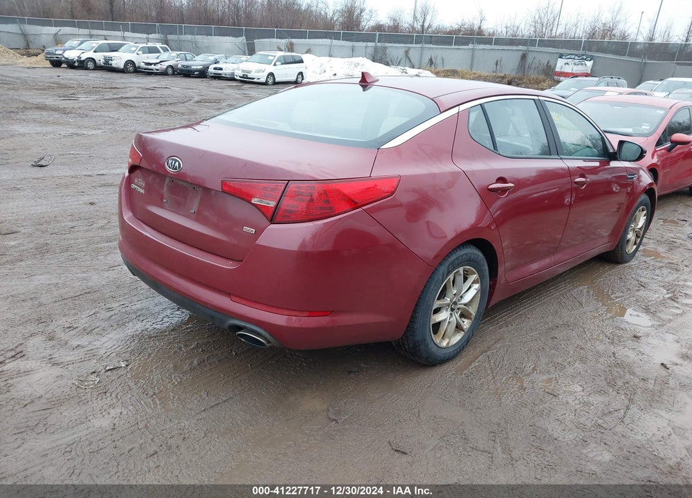 2011 KIA OPTIMA VIN: KNAGM4A70B5137402