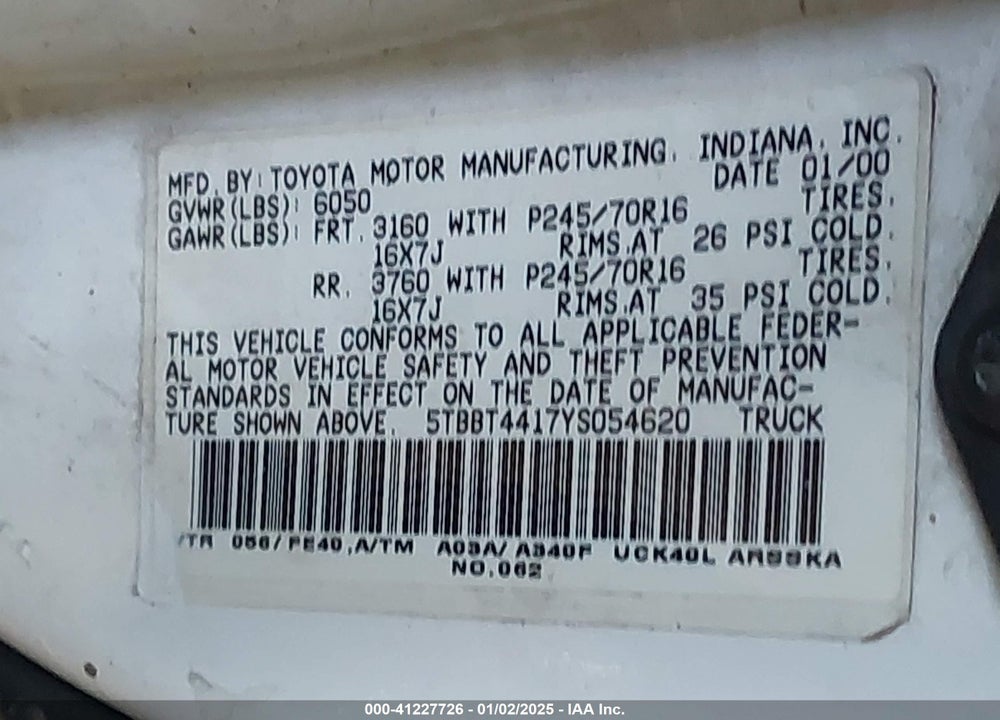 2000 TOYOTA TUNDRA SR5 V8 VIN: 5TBBT4417YS054620