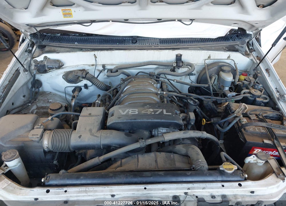 2000 TOYOTA TUNDRA SR5 V8 VIN: 5TBBT4417YS054620