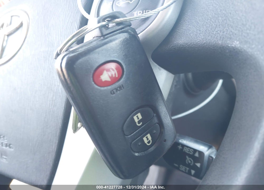 2012 TOYOTA PRIUS V THREE VIN: JTDZN3EU1C3129857