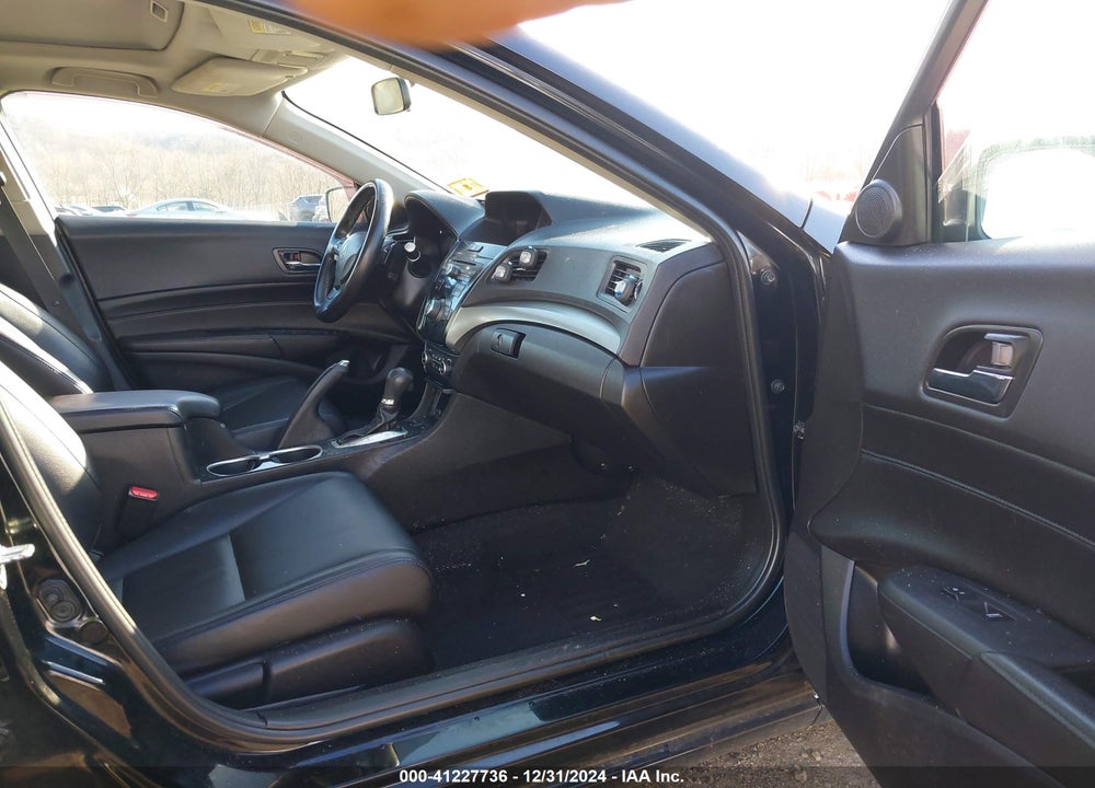 2017 ACURA ILX VIN: 19UDE2F31HA015792