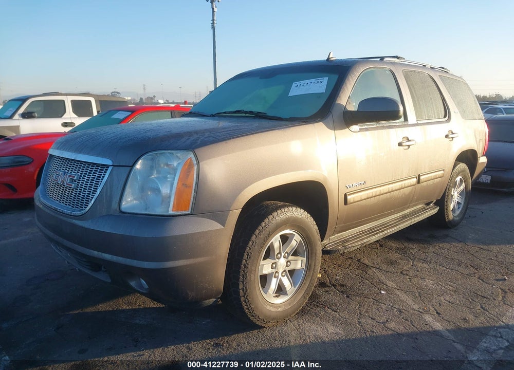 2011 GMC YUKON SLT VIN: 1GKS2CE01BR220151