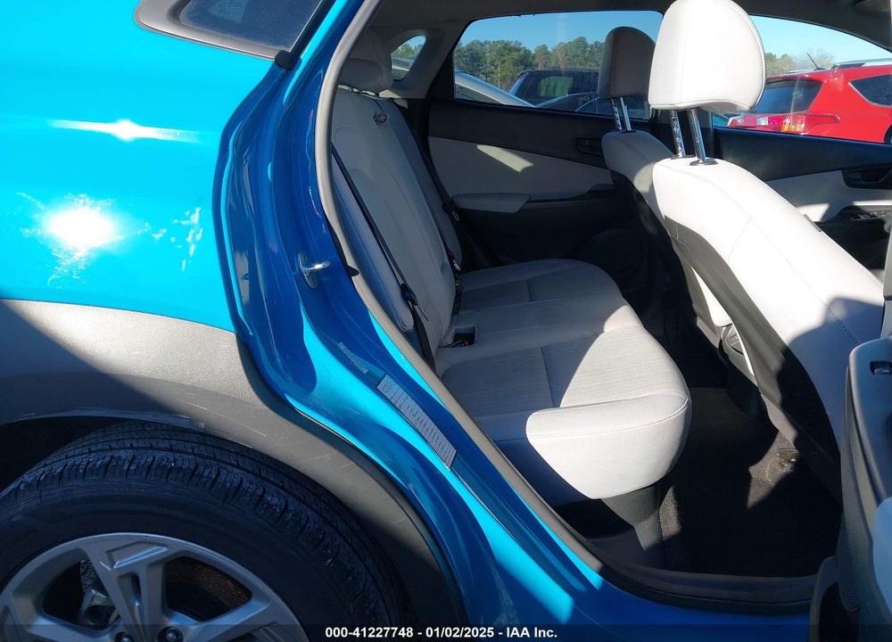 2023 HYUNDAI KONA SEL VIN: KM8K62ABXPU963828
