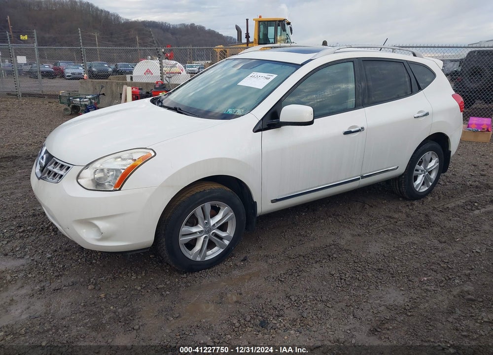 2013 NISSAN ROGUE SV VIN: JN8AS5MV6DW127957