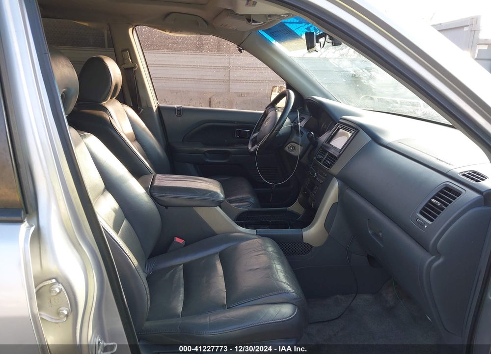 2006 HONDA PILOT EX-L VIN: 5FNYF28596B021498