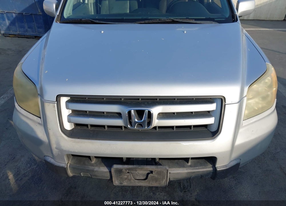 2006 HONDA PILOT EX-L VIN: 5FNYF28596B021498