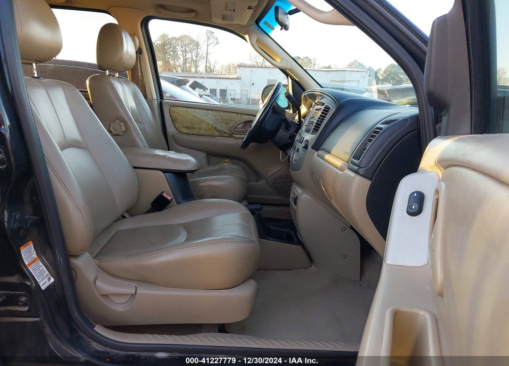 2004 MAZDA TRIBUTE ES V6 VIN: 4F2CZ06184KM06153