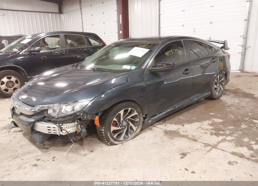 2018 HONDA CIVIC VIN: 2HGFC2F77JH556239