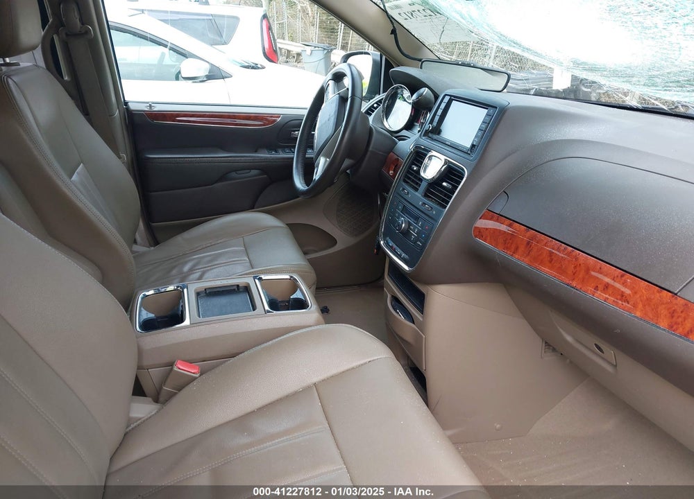 2014 CHRYSLER TOWN & COUNTRY TOURING VIN: 2C4RC1BGXER348433