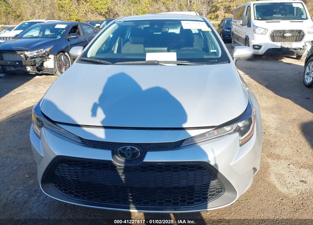 2022 TOYOTA COROLLA LE VIN: 5YFEPMAE6NP372426