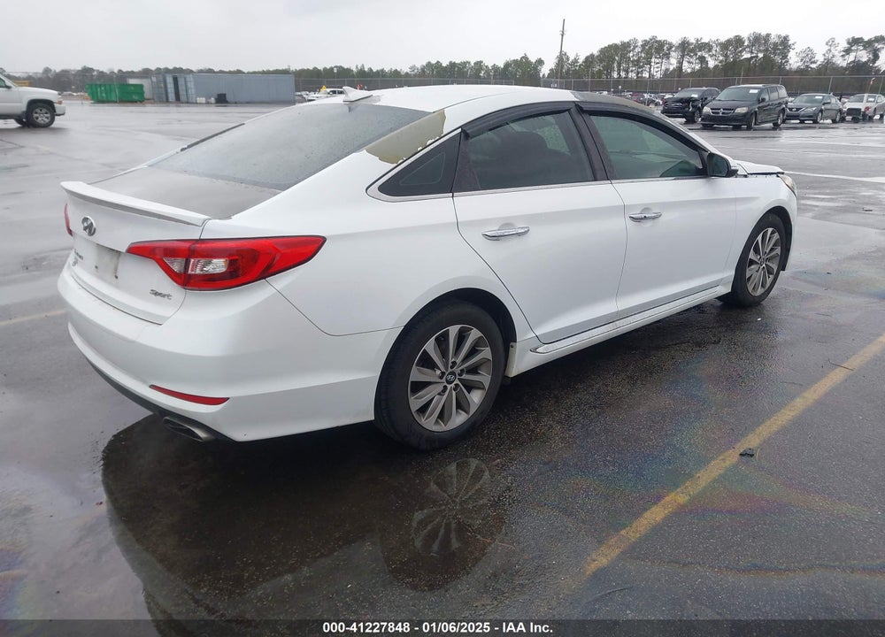 2016 HYUNDAI SONATA VIN: 5NPE34AF2GH264034