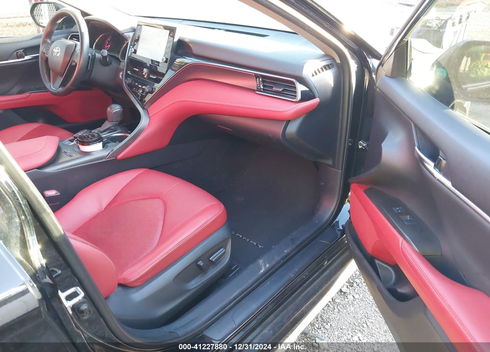 2022 TOYOTA CAMRY VIN: 4T1K61AK4NU019899