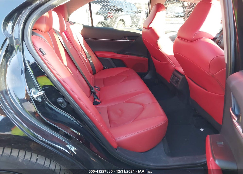 2022 TOYOTA CAMRY VIN: 4T1K61AK4NU019899