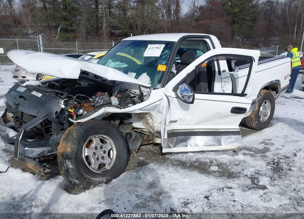 2001 CHEVROLET SILVERADO 1500 LS VIN: 1GCEK14V51Z243957