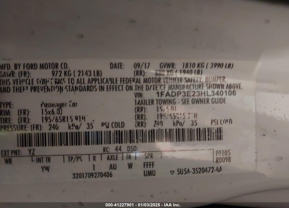 2017 FORD FOCUS VIN: 1FADP3E23HL340106