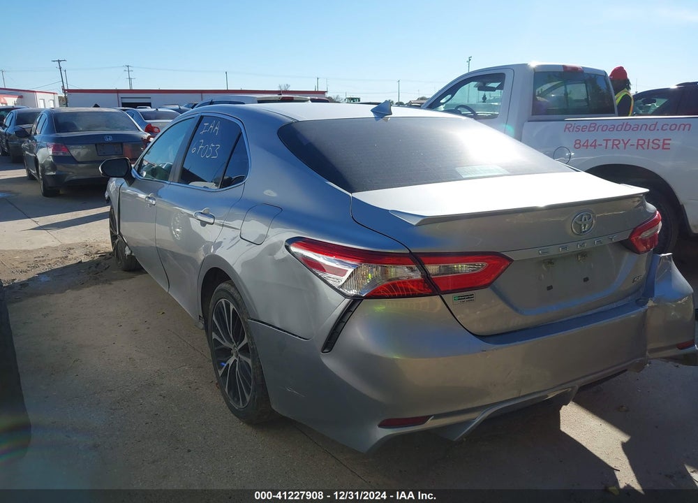 2020 TOYOTA CAMRY SE VIN: 4T1G11AK4LU905500
