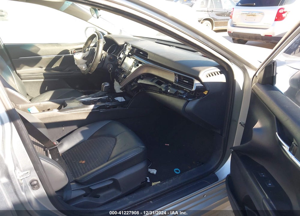 2020 TOYOTA CAMRY SE VIN: 4T1G11AK4LU905500