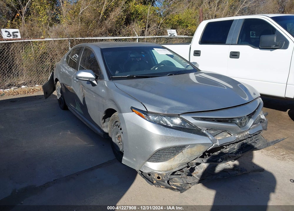 2020 TOYOTA CAMRY SE VIN: 4T1G11AK4LU905500