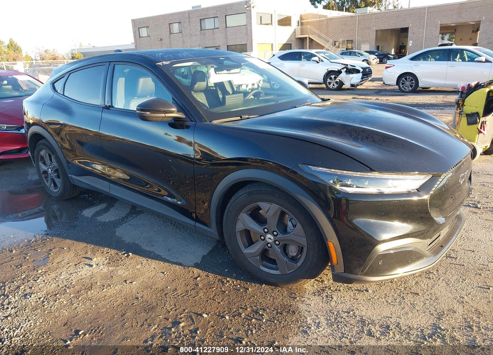 2022 FORD MUSTANG MACH-E SELECT VIN: 3FMTK1RM4NMA43033