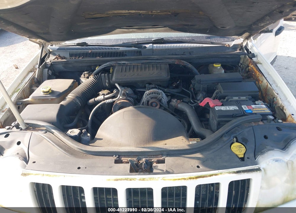 2005 JEEP GRAND CHEROKEE LAREDO VIN: 1J4GR48K55C583859
