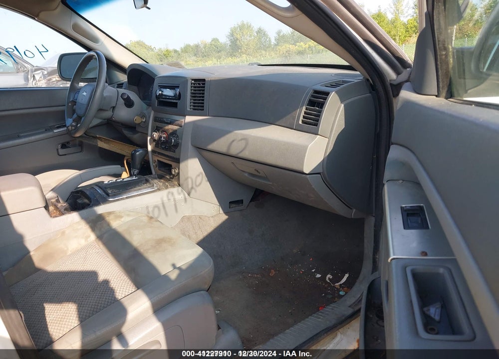 2005 JEEP GRAND CHEROKEE LAREDO VIN: 1J4GR48K55C583859