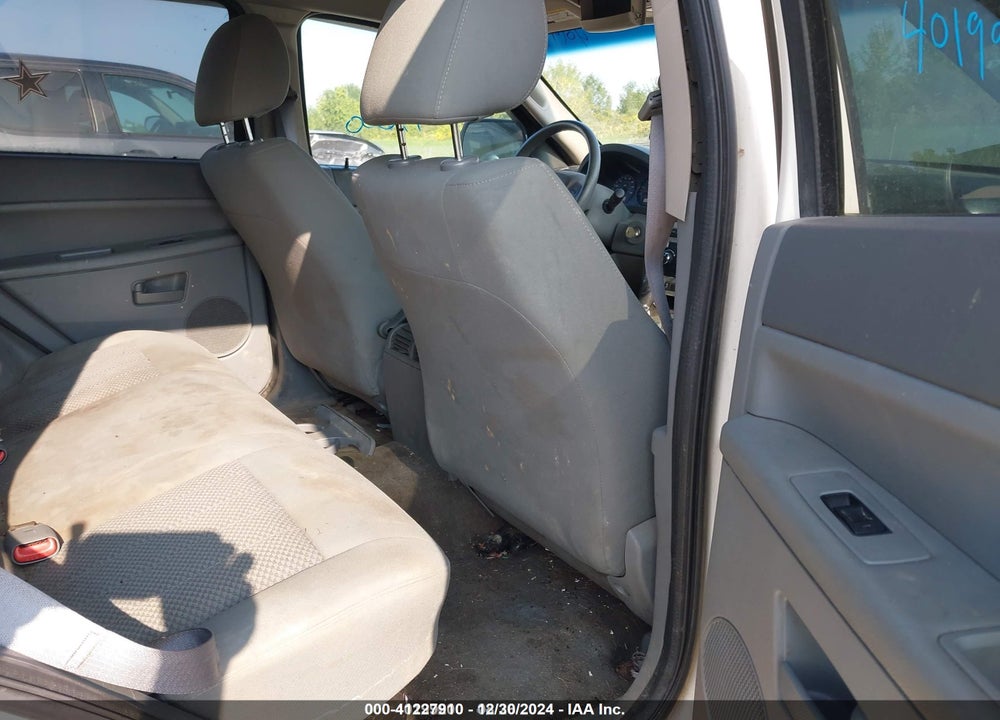 2005 JEEP GRAND CHEROKEE LAREDO VIN: 1J4GR48K55C583859