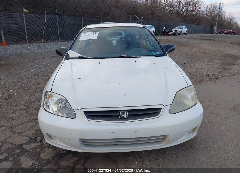 1999 HONDA CIVIC DX VIN: 1HGEJ6221XL039758