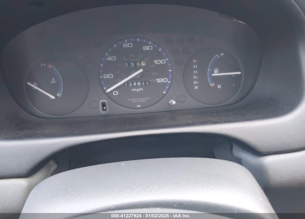 1999 HONDA CIVIC DX VIN: 1HGEJ6221XL039758
