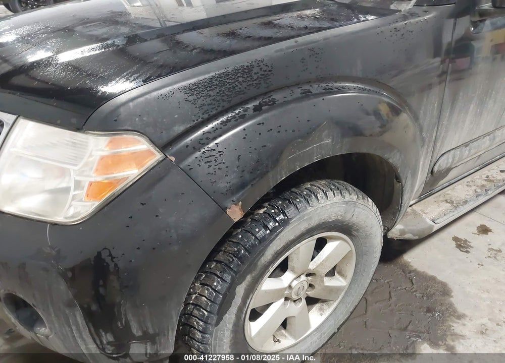 2010 NISSAN PATHFINDER SE VIN: 5N1AR1NB4AC627659
