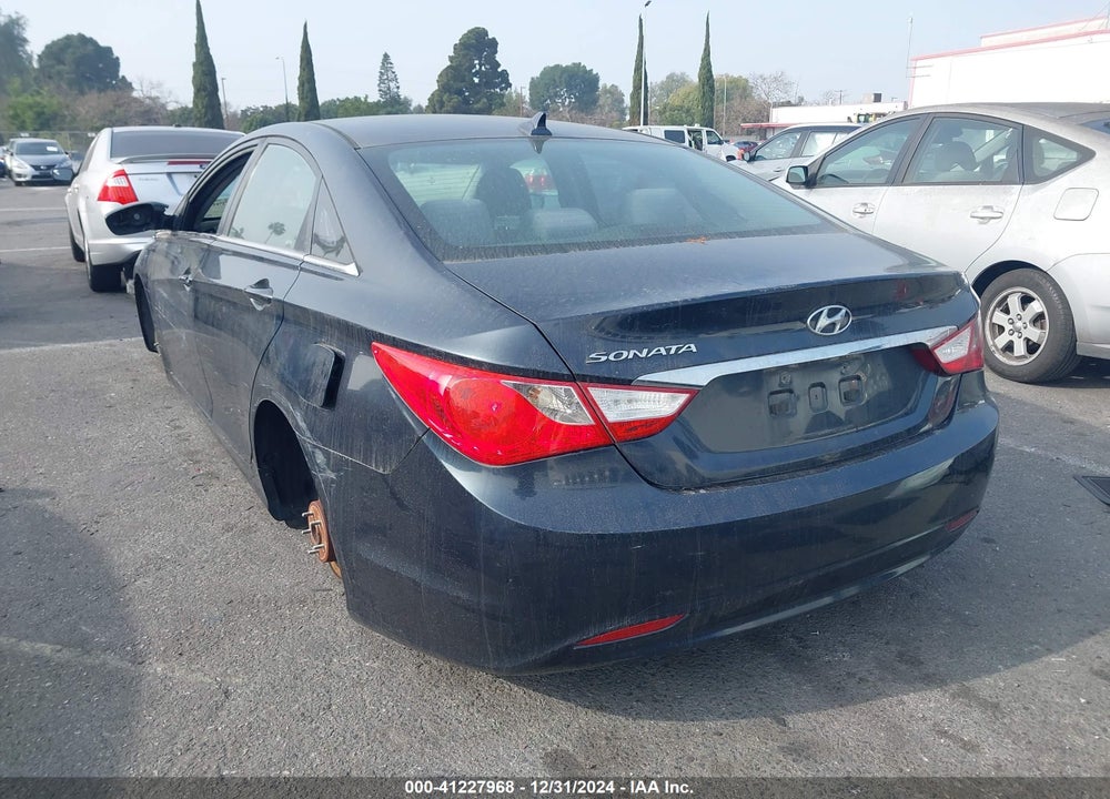 2011 HYUNDAI SONATA VIN: 5NPEB4AC3BH220836