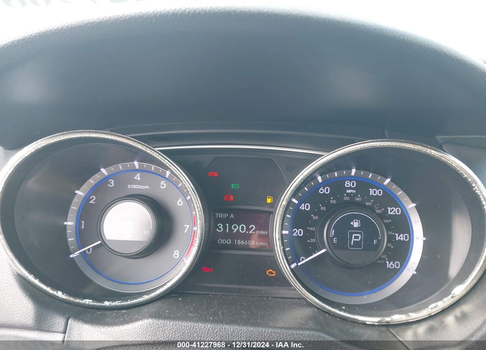 2011 HYUNDAI SONATA VIN: 5NPEB4AC3BH220836