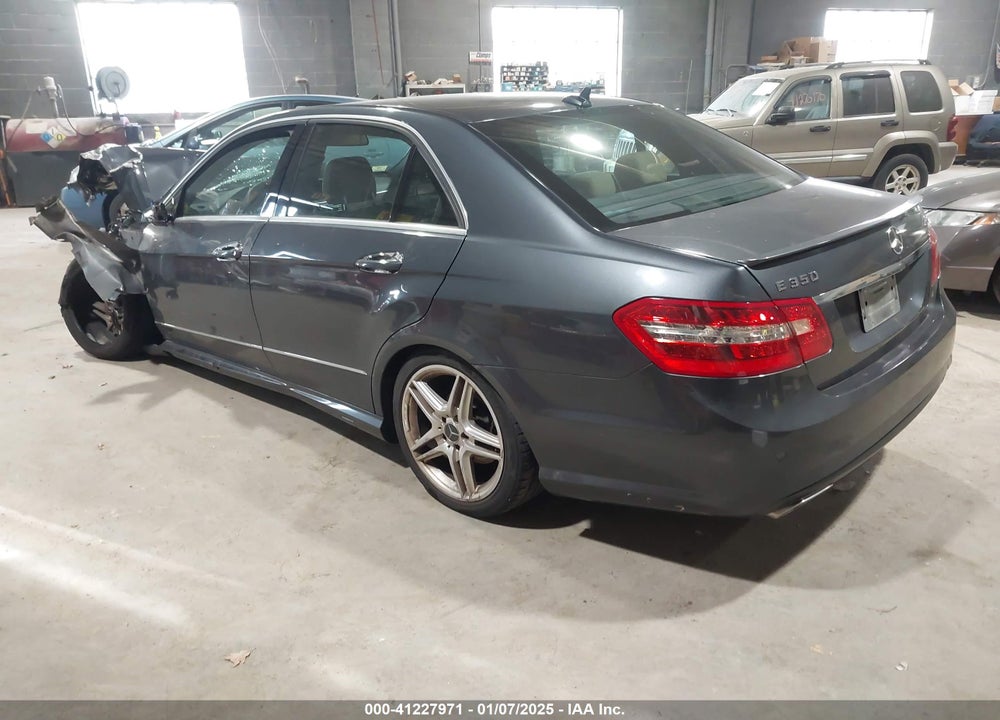2013 MERCEDES-BENZ E 350 4MATIC VIN: WDDHF8JB8DA695818