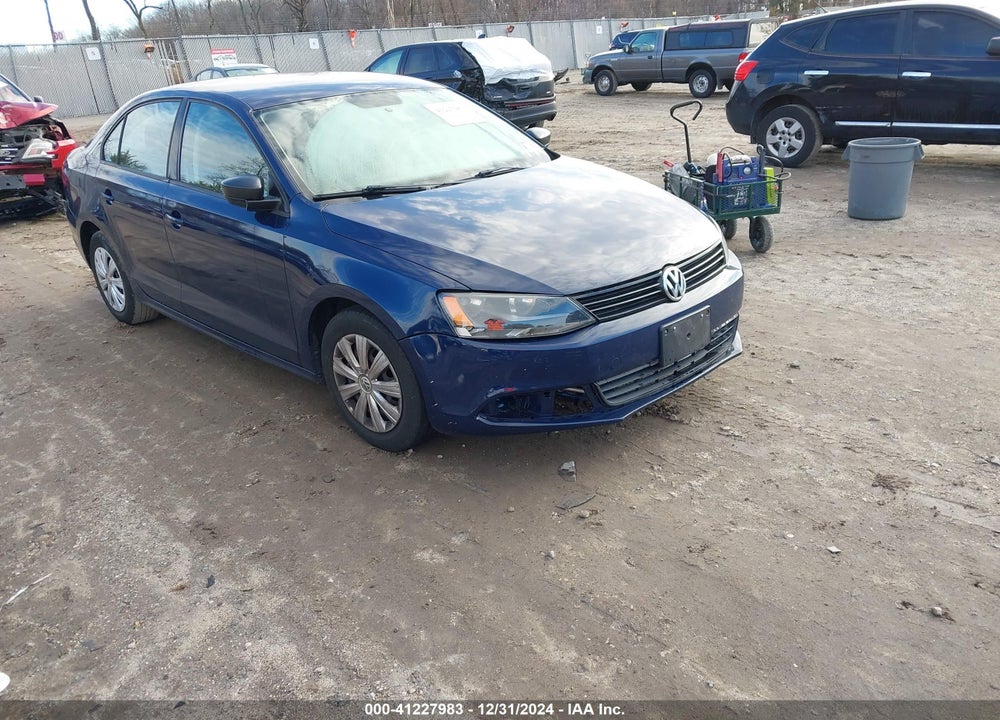 2013 VOLKSWAGEN JETTA 2.0L S VIN: 3VW2K7AJ6DM369299